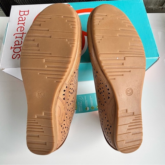 BareTraps Women's Brown Loafers - Picture 3 of 10